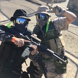 Meet your Posher, Fabian